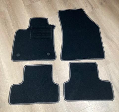 Mattenset voor een Renault Megané type 4, Info@schoenek.de, Renault, Nieuw, Ophalen of Verzenden