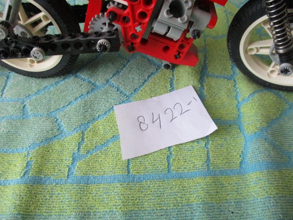 lego technic Set 8422 Circuit Shock Racer V-Twin Super Bike, Ophalen of Verzenden, Gebruikt, Complete set, Lego