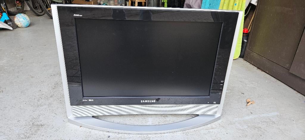 Samsung LW26A33WX LCD 26 Inch monitor met Afstandsbediening, Ophalen, Gebruikt, 50 Hz, Samsung