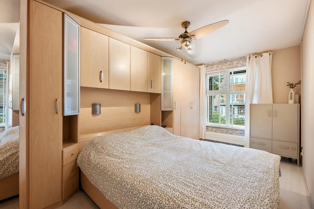 Bed met ombouw en 3 kasten, Ophalen, Gebruikt, Tweepersoons, 160 cm