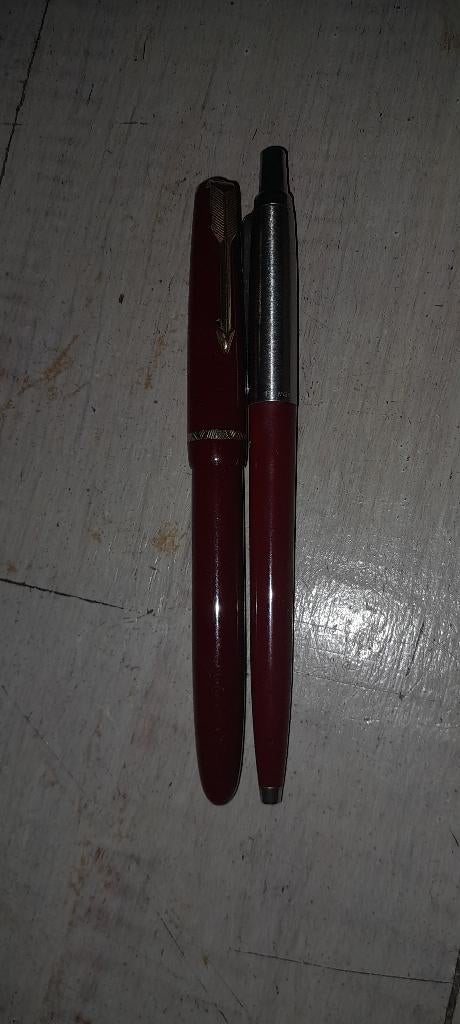 Parker pen en vulpen  gouden tip, Verzamelen, Pennenverzamelingen, Ophalen, Zo goed als nieuw, Vulpen, Parker