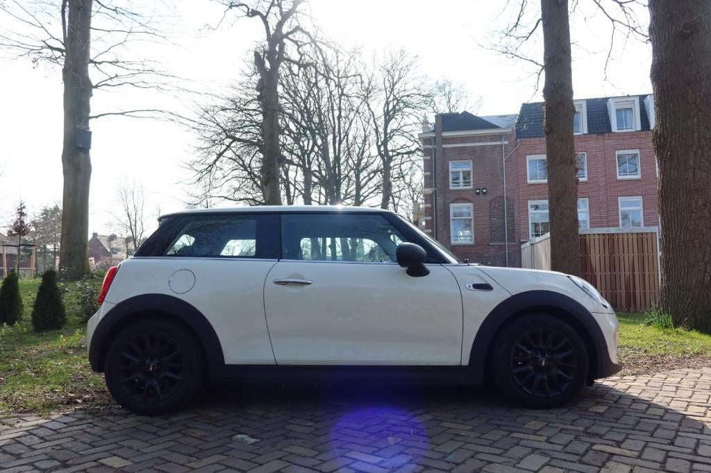 Mini 1.2 ONE AUT 2017 Wit, Auto's, Mini, Particulier, One, Adaptive Cruise Control, Alarm, Bluetooth, Centrale vergrendeling, Cruise Control
