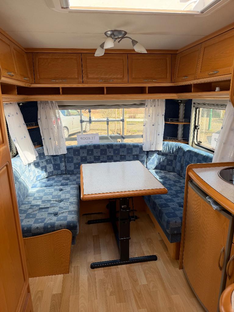 Hobby 30 Prestige 2003, Caravans en Kamperen, Omvormbare zithoek, Rondzit, Hobby, Particulier