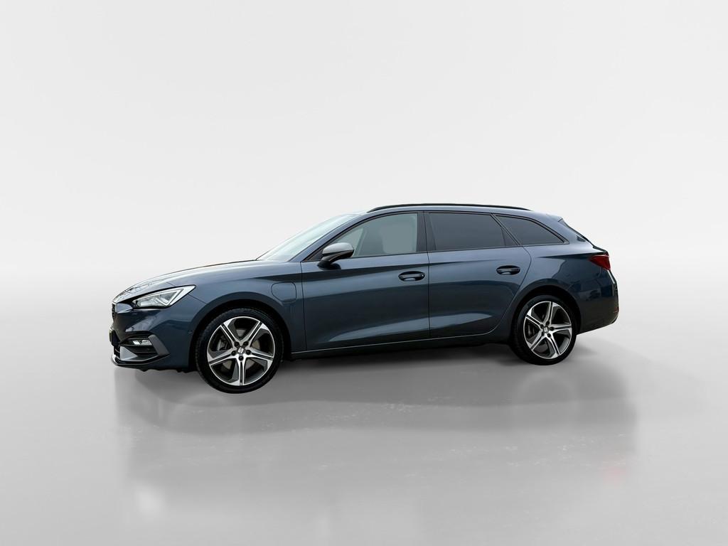 Seat Leon Sportstourer 1.4 TSI eHybrid PHEV FR Automaat / Pa, Gebruikt, 4 cilinders, 150 pk, Leon