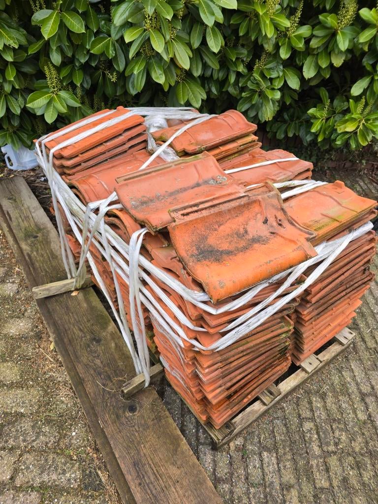 Gebruikte rode gebakken dakpannen - Waalze Pan, Doe-het-zelf en Verbouw, Dakpannen en Dakbedekking, Ophalen, Gebruikt, Steen of Klei