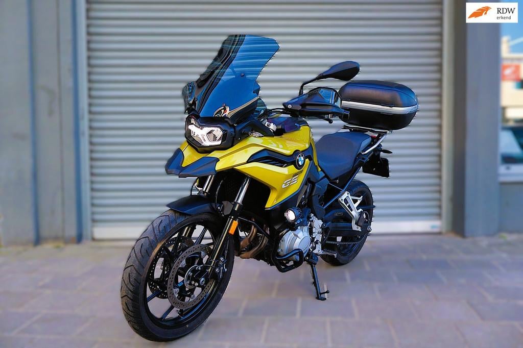 BMW F 750 GS Akrapovic Cruise Topkoffer Stuurverwarming Nieu, 853 cc, Pr. Arianelaan 10
2496XB  DEN HAAG, NL, Bedrijf, Handvatverwarming