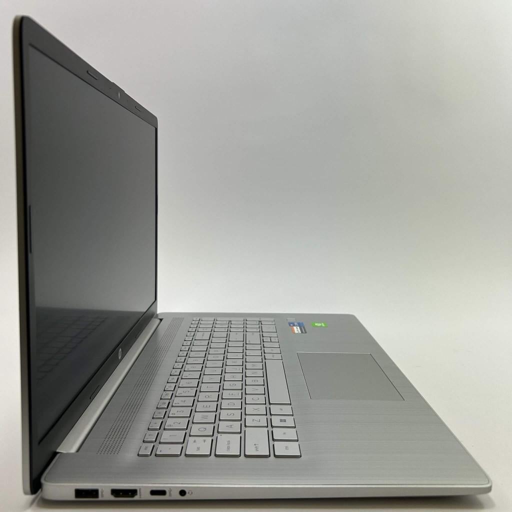 HP 17 – Core i7-1225U – Nvidia MX550 – 16GB – 1TB, Met videokaart, Qwerty, .  HP, Refurbished