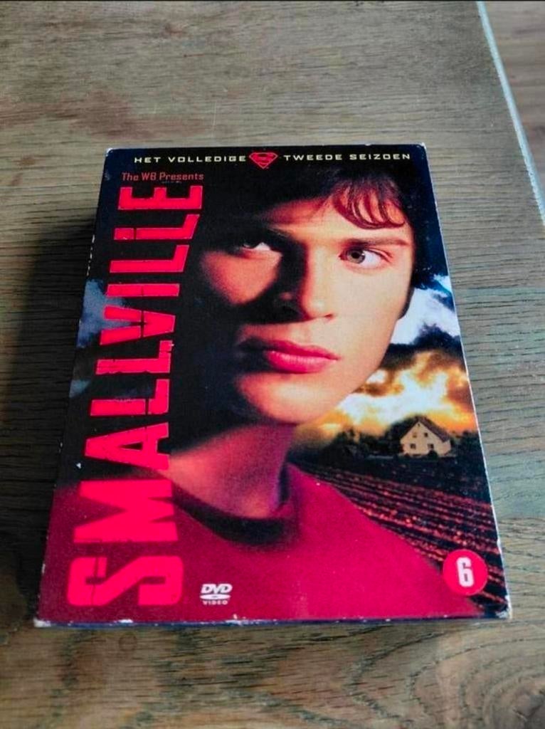 Smallville seizoen 2 dvd box. Superman., Boxset, Science Fiction en Fantasy, Ophalen of Verzenden, Zo goed als nieuw