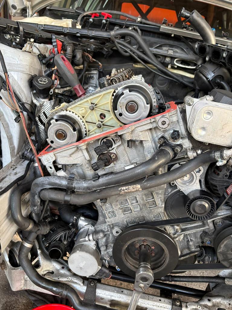 Gezocht motorblok gereviseerd BMW 325i motorcode N52B25a, Auto-onderdelen, Motor en Toebehoren, Ophalen, BMW