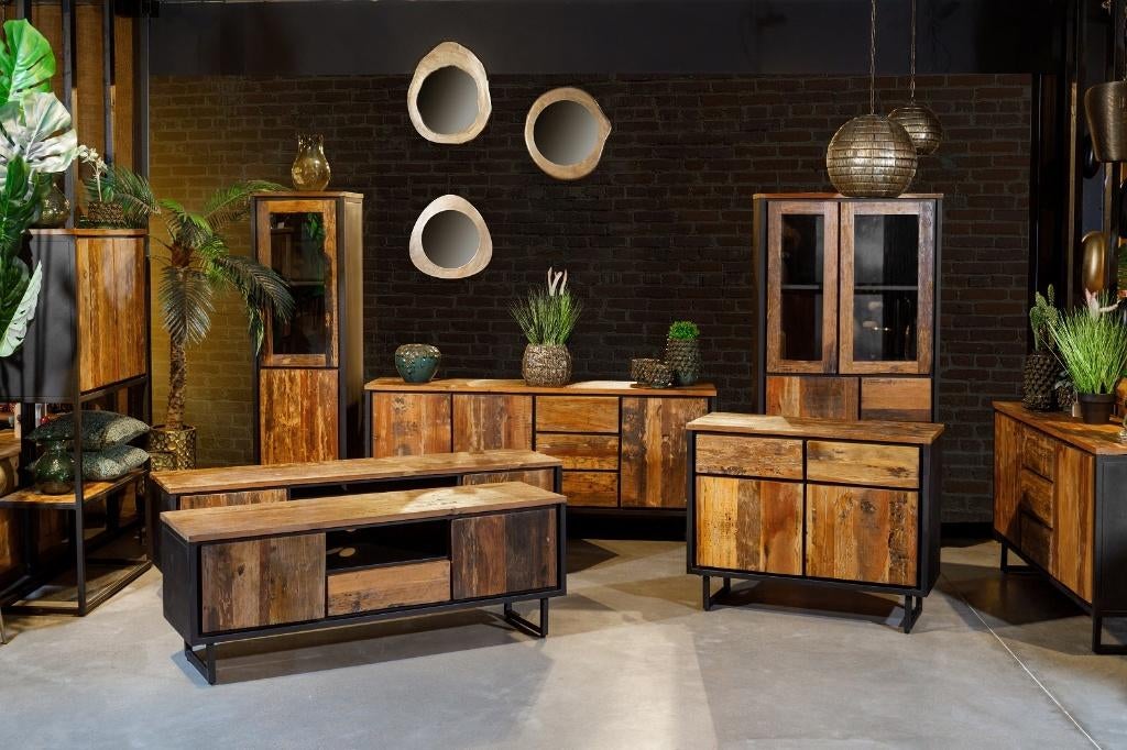 2e Paasdag Gigantische Meubel-show —Open van 08.00-17.00 uur, Met deur(en), 100 tot 150 cm, Nieuw, Ophalen of Verzenden