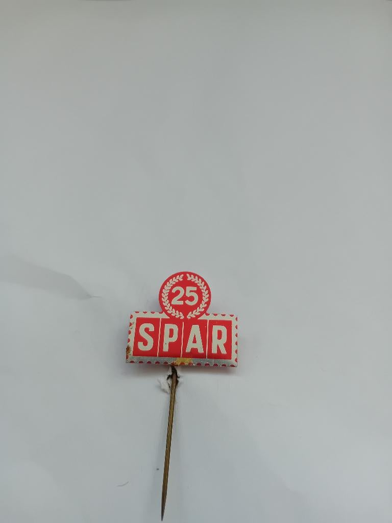 Pin - 25 jaar SPAR, Ophalen of Verzenden, Zo goed als nieuw, Merk, Speldje of Pin