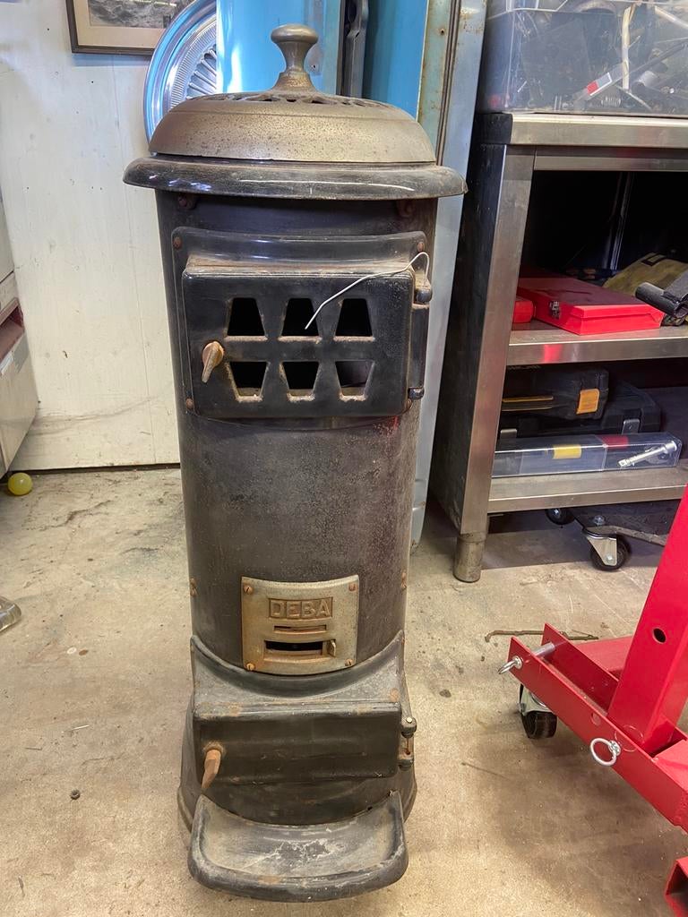 Oude hout / kolen kachel, Ophalen, Zo goed als nieuw, Hout, Houtkachel