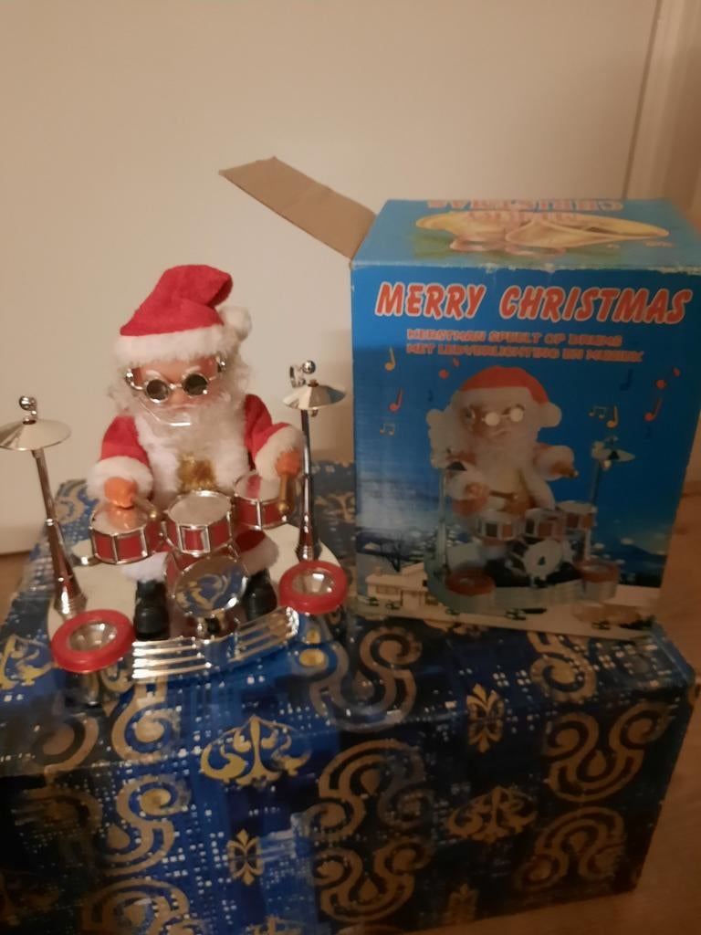 Af te halen 2 dozen vol met kerstspullen, Diversen, Kerst, Ophalen
