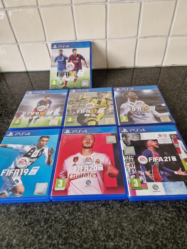 Diverse PS4 spellen - FIFA, Call of Duty, Battlefield, Gebruikt, Overige genres, 1 speler, Ophalen of Verzenden