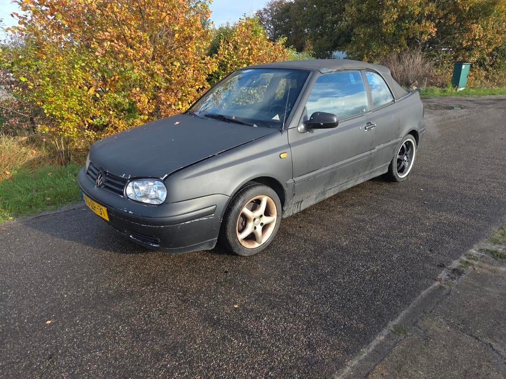 Te golf cabrio, Bedrijf, Te koop