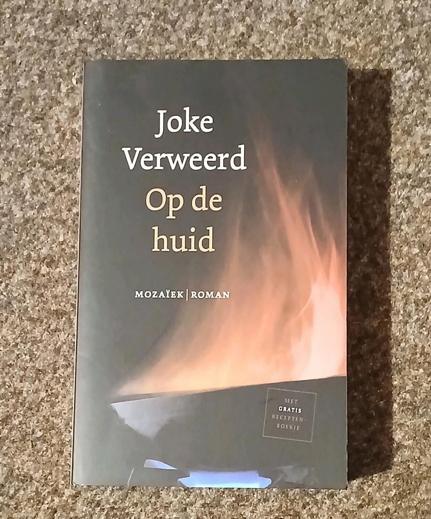 Joke Verweerd-Op de huid, Ophalen of Verzenden, Zo goed als nieuw, Joke verweerd