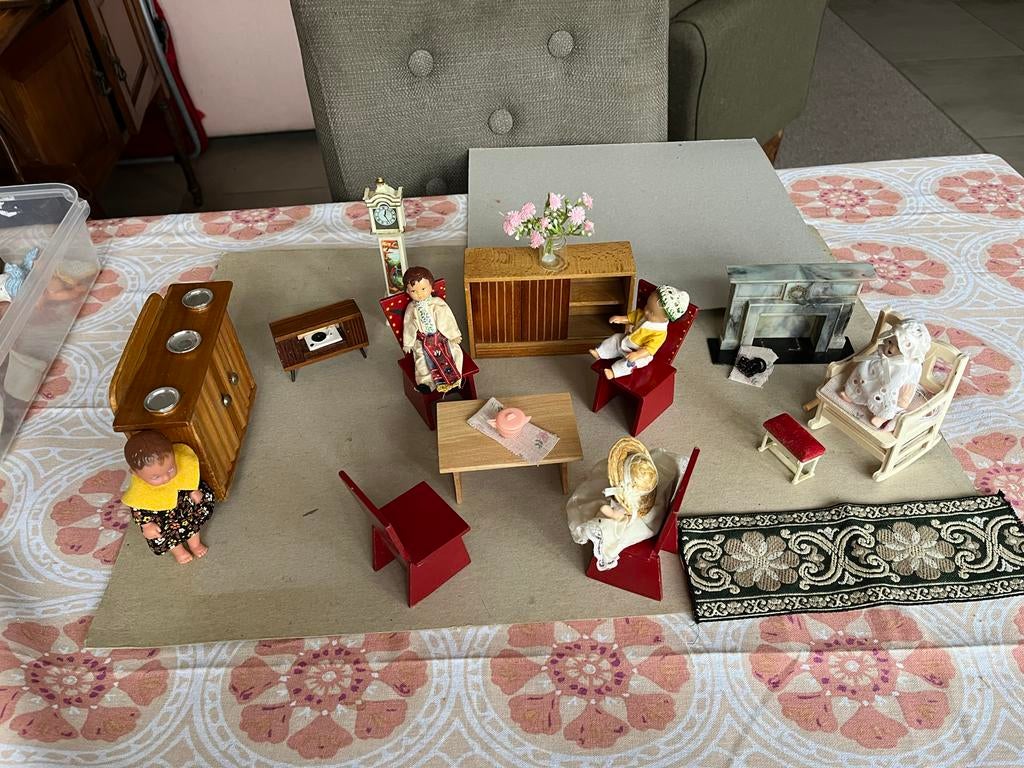 Poppenhuis spulletjes alles  voor 22 euro, Ophalen of Verzenden, Gebruikt, Overige typen