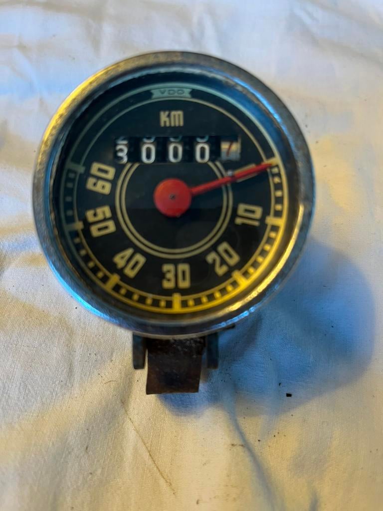 Kilometerteller VDO .Huret 4 stuks  nieuw en gebruikt ., Ophalen of Verzenden, Gebruikt, Overige typen