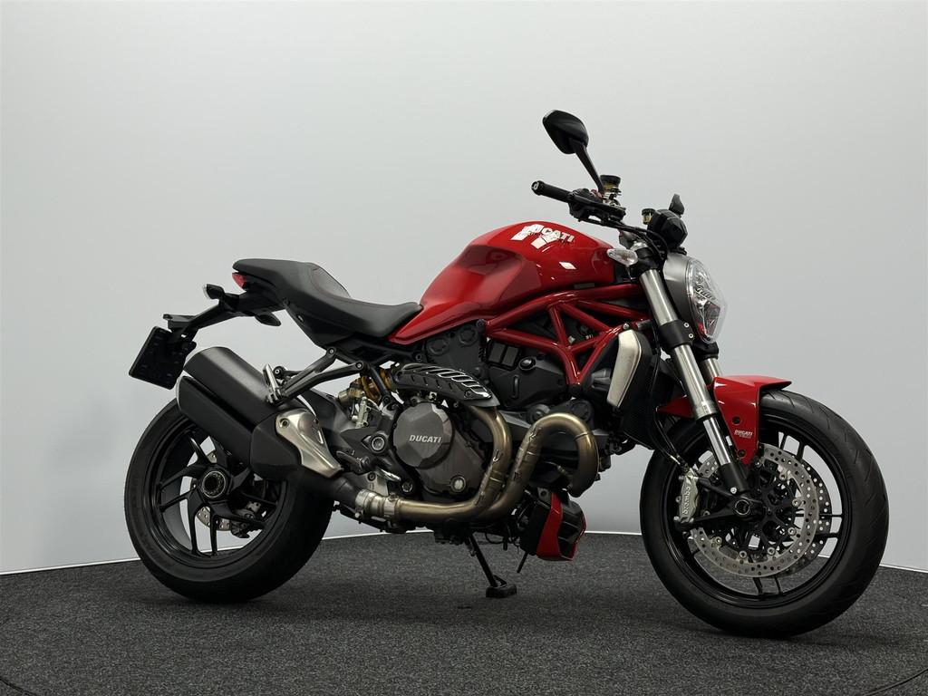 Ducati Monster 1200 - foto 2