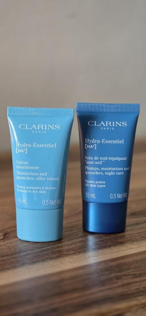 “Clarins Hydra Essentiel mini set + Clarins tasje – nieuw”, Verzenden, Nieuw, Gehele gezicht
