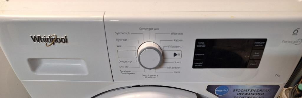 Whirlpool 6th Sense wasmachine 7kg met stoomfunctie, 6 tot 8 kg, Ophalen, 1200 tot 1600 toeren, 85 tot 90 cm
