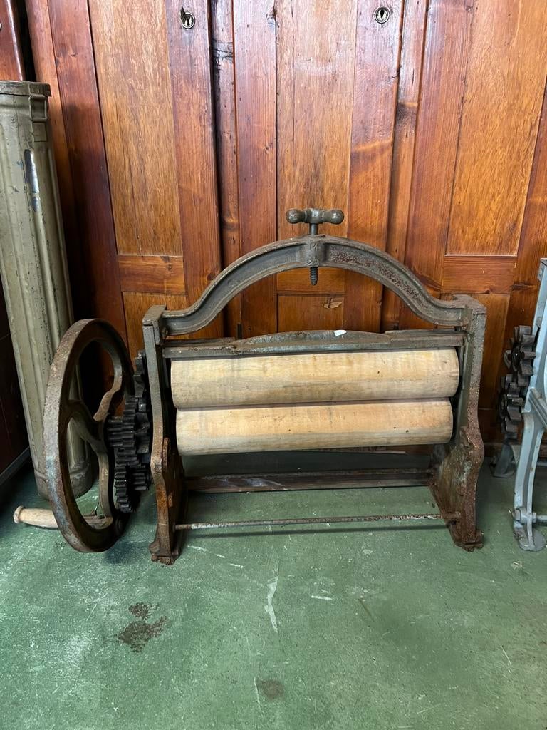 Antieke mangel waswringer, Antiek en Kunst, Ophalen