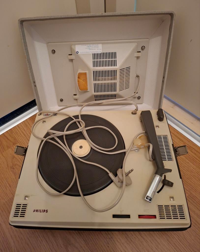 Philips koffer platenspeler, Ophalen, Gebruikt, Philips