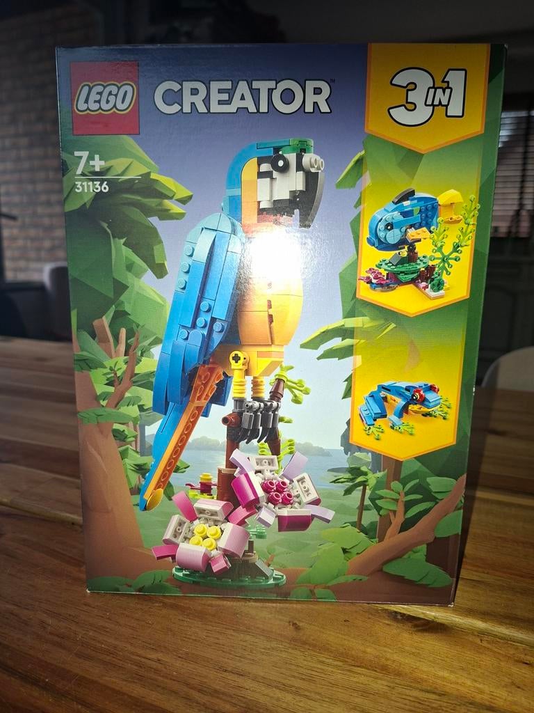 Lego creator papagaai 31136, Ophalen of Verzenden, Zo goed als nieuw