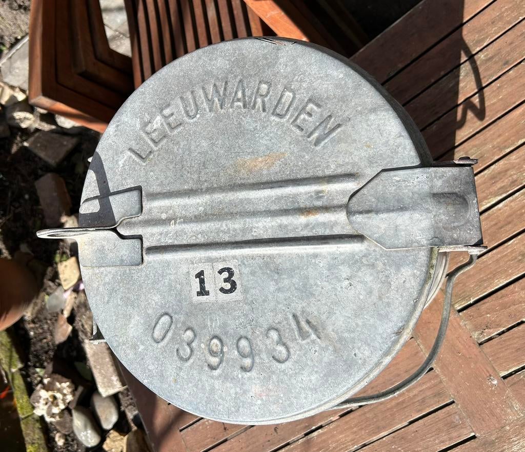Vintage Zinken Vuilnisemmer Vuilnisbak van Leeuwarden, Huis en Inrichting, Woonaccessoires | Prullenbakken, Gebruikt, Ophalen of Verzenden