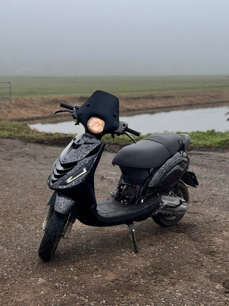 Piaggio Zip 125cc 2-takt Snor Scooter - Uniek!, Ophalen, Tweetakt, Gebruikt, Zip