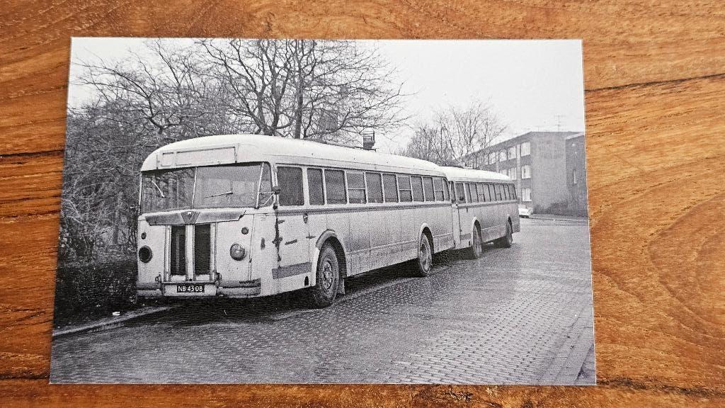Foto BUS De Jong Rijsoord 211 ex HTM 44, Verzamelen, Spoorwegen en Tramwegen, Verzenden, Gebruikt, Bus of Metro, Overige typen