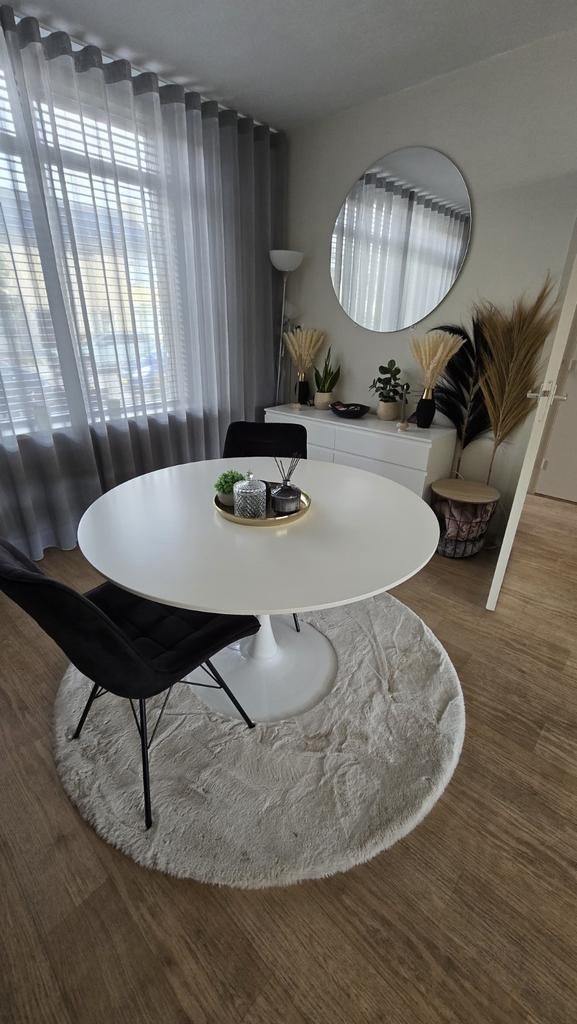 Ronde eettafel - wit, Huis en Inrichting, Tafels | Eettafels, Ophalen, Rond, Zo goed als nieuw, Vier personen