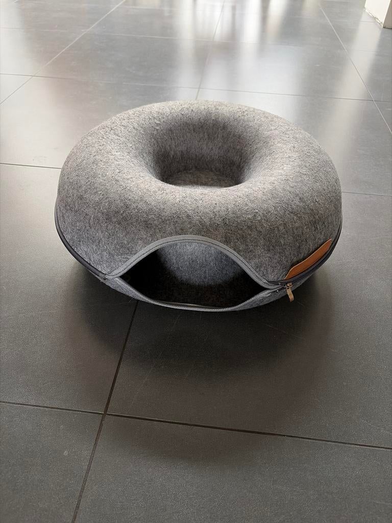 Grijze donut, Dieren en Toebehoren, Kattenspeelgoed, Ophalen, Gebruikt, Speeltunnel