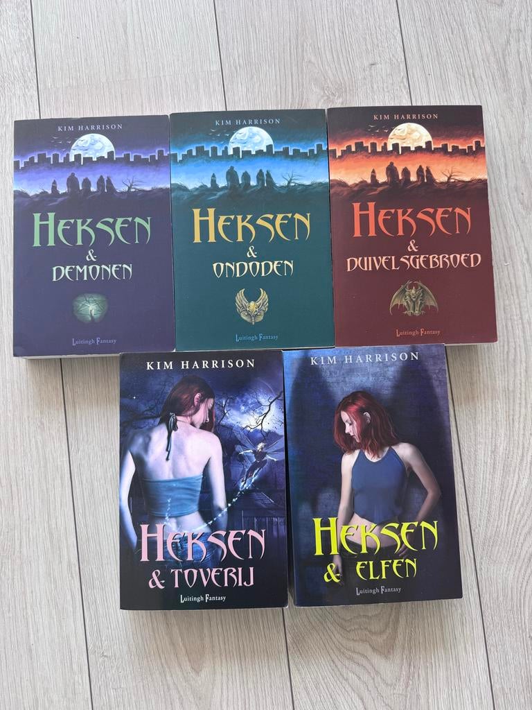 Kim Harrison Heksen & Fantasy Boeken Set (5 delen), Ophalen, Zo goed als nieuw