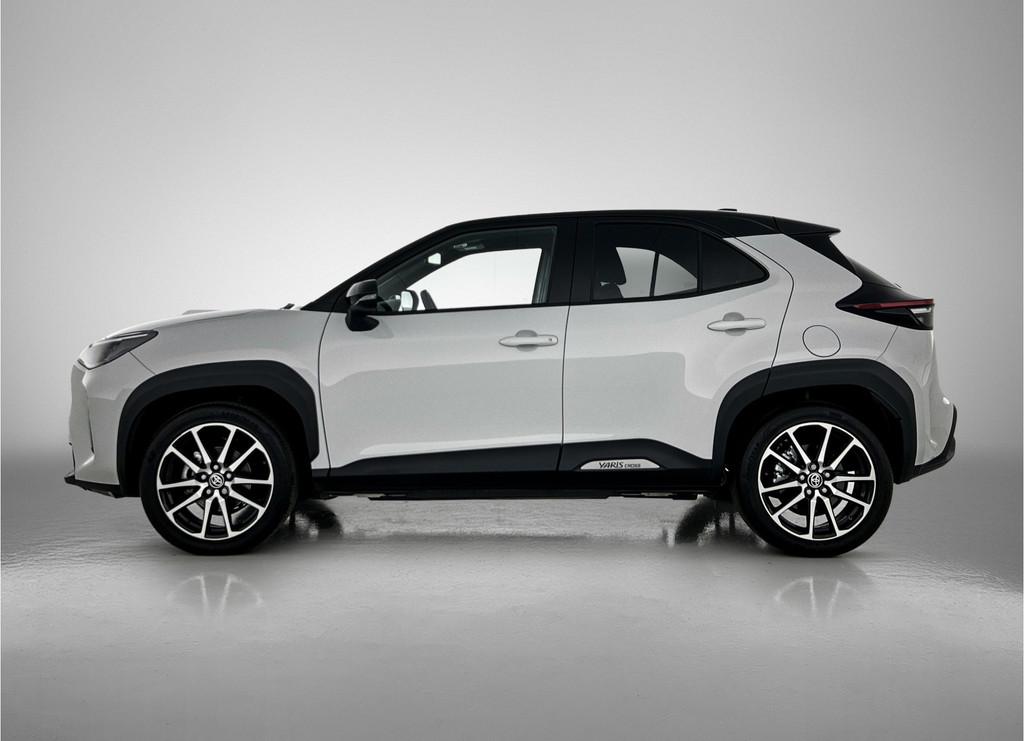 Toyota Yaris Cross 1.5 Hybrid GR Sport | Panoramadak | Dodeh, 12 maanden, Gebruikt, Grijs, Hybride Elektrisch/Benzine