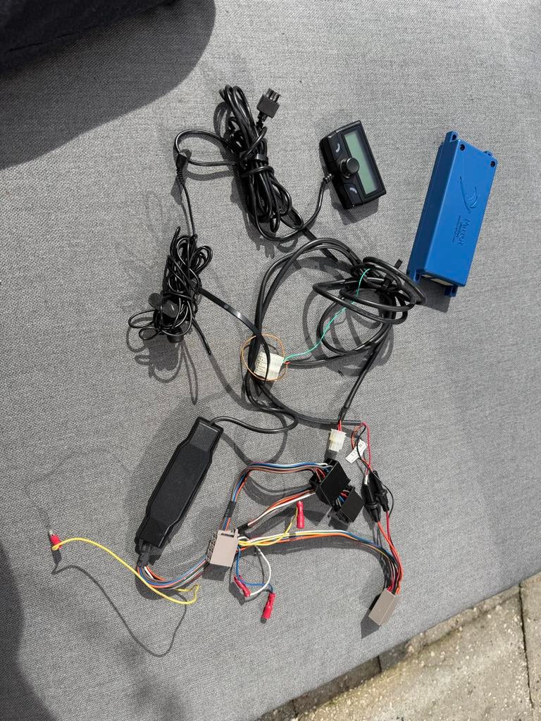 Parrot CK3100N handsfree carkit, Ophalen of Verzenden, Gebruikt