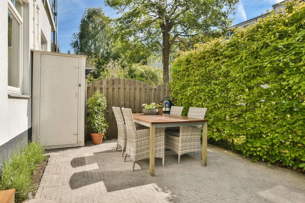 Tegels + schuttingen + tafel, Ophalen, Zo goed als nieuw, 10 m² of meer, Beton