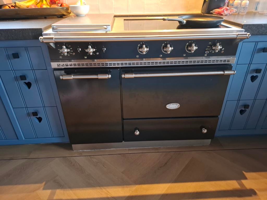 Lacanche Chassagne inductie fornuis – 2 ovens – werkend, Ophalen, Gebruikt, Warmhoudplaat, 3 kookzones of minder