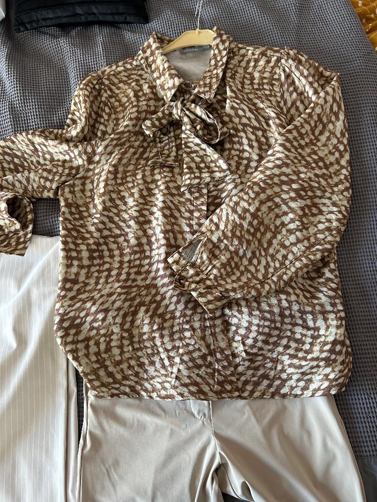 Geisha damesblouse, Kleding | Dames, Blouses en Tunieken, Ophalen, Geisha, Beige, Maat 42/44 (L)