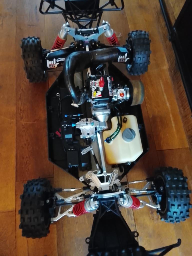 Losi 5ive 1.5  32 cc en rtr, Ophalen of Verzenden, Overige schalen, Benzine, Auto offroad