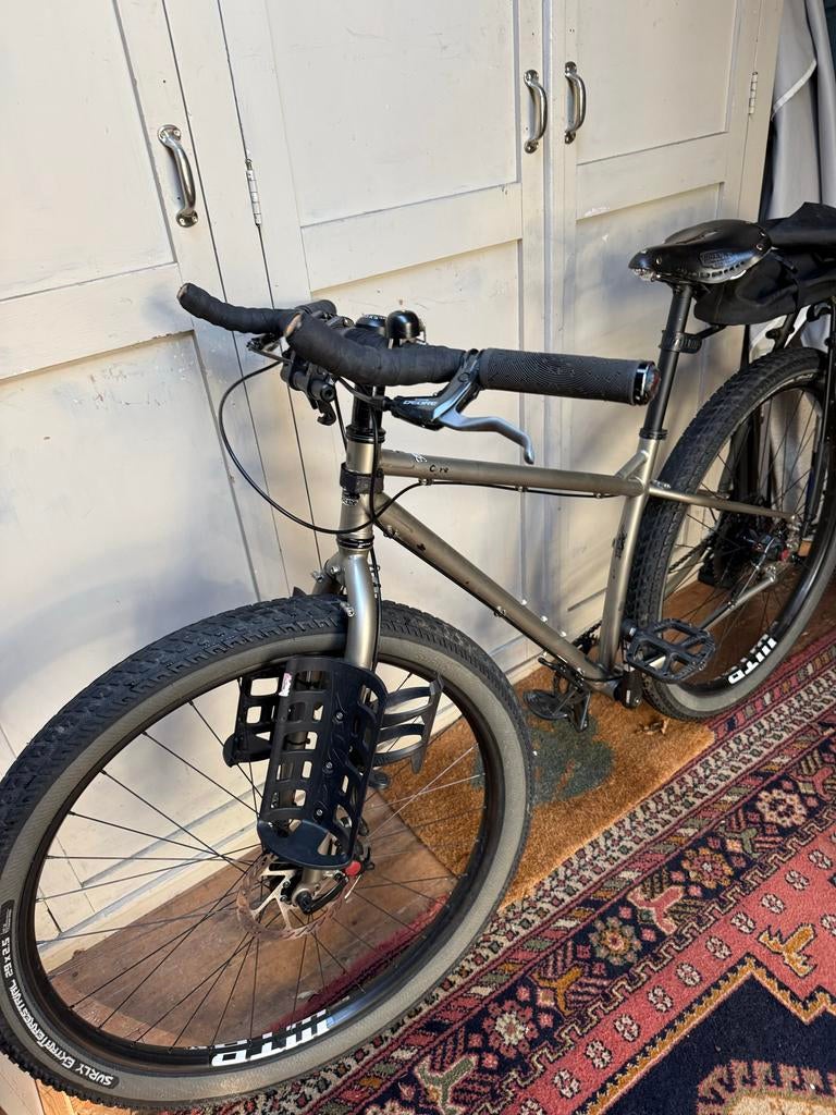 Surly Ogre in maat S - Ideaal voor avontuurlijke fietsers, Fietsen en Brommers, Fietsen | Mountainbikes en ATB, Gebruikt, Overige merken