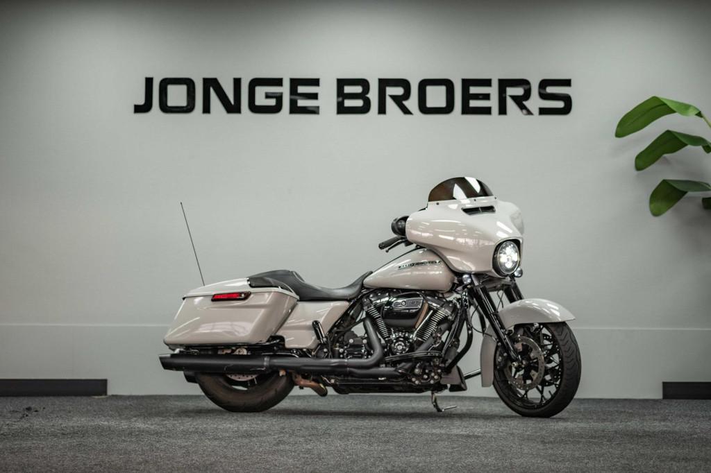 harley-davidson Tour 107 FLHX Street Glide - foto 3