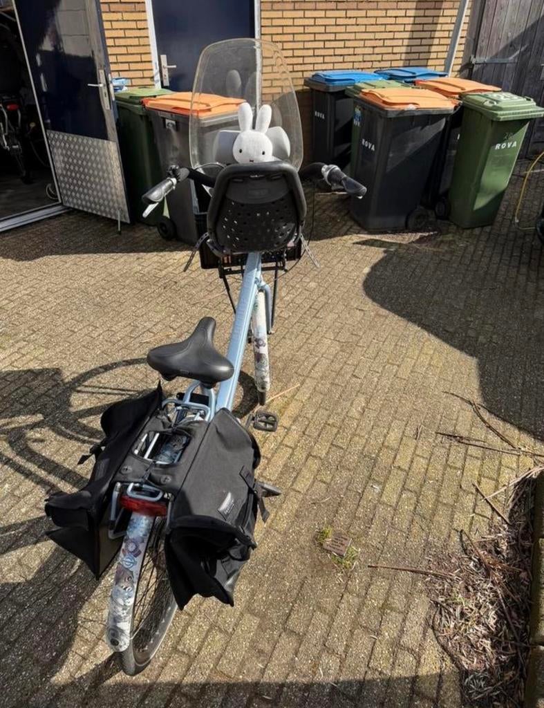 Zeer nette moederfiets met kinderzitje en windscherm, 53 tot 56 cm, Mandje, Zo goed als nieuw, 1 zitje
