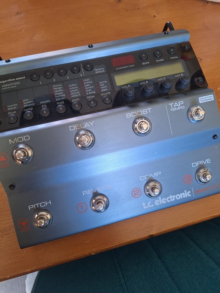 TC Electronic Nova System Multi-effect Gitaarpedaal, Ophalen of Verzenden, Gebruikt, Delay of Echo