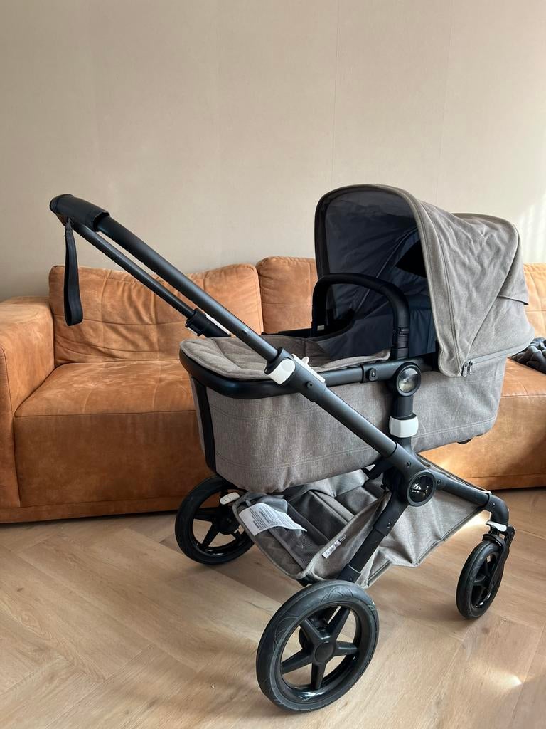 Bugaboo fox2 + winter voetenzak en regenhoes, Ophalen, Gebruikt, Combiwagen, Bugaboo
