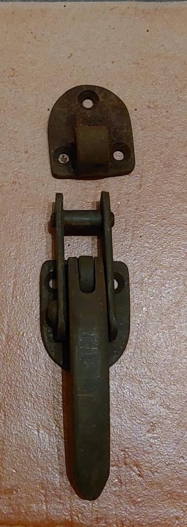 Voorruit frame haak DAF YA 126, YA 314, YA 328, Verzamelen, Militaria | Algemeen, Ophalen of Verzenden, Landmacht, Nederland