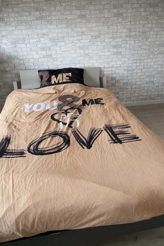 Bed, Ophalen, 140 cm, Zo goed als nieuw, Twijfelaar