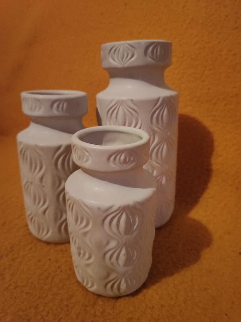 3 vazen West-Germany uienvaas amsterdammer, Wit, Aardewerk of Porselein, Ophalen of Verzenden, Zo goed als nieuw