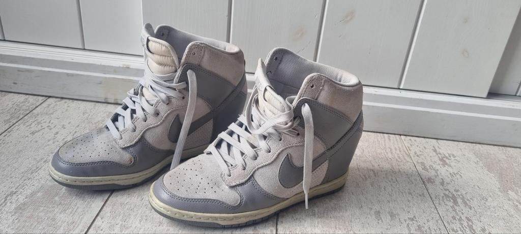 Vintage Nike Dunk High Sneakers - Grijs maat 39, Kleding | Dames, Schoenen, Nike, Ophalen of Verzenden, Sneakers of Gympen, Grijs