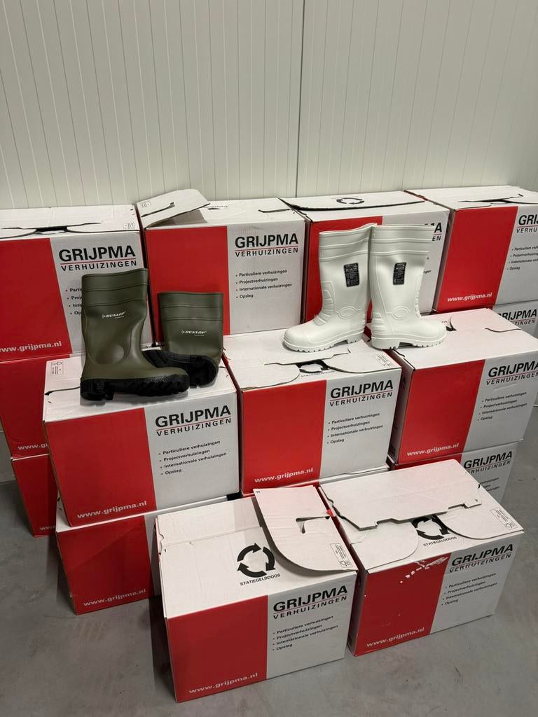 Partij NIEUWE laarzen Dunlop en Portwest - 118 paar NP:€4200, Tuin en Terras, Ophalen, Dames, Nieuw, Laarzen